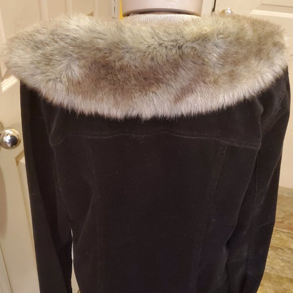 Vintage black jacket with/faux fur collar - Picture 4 of 5